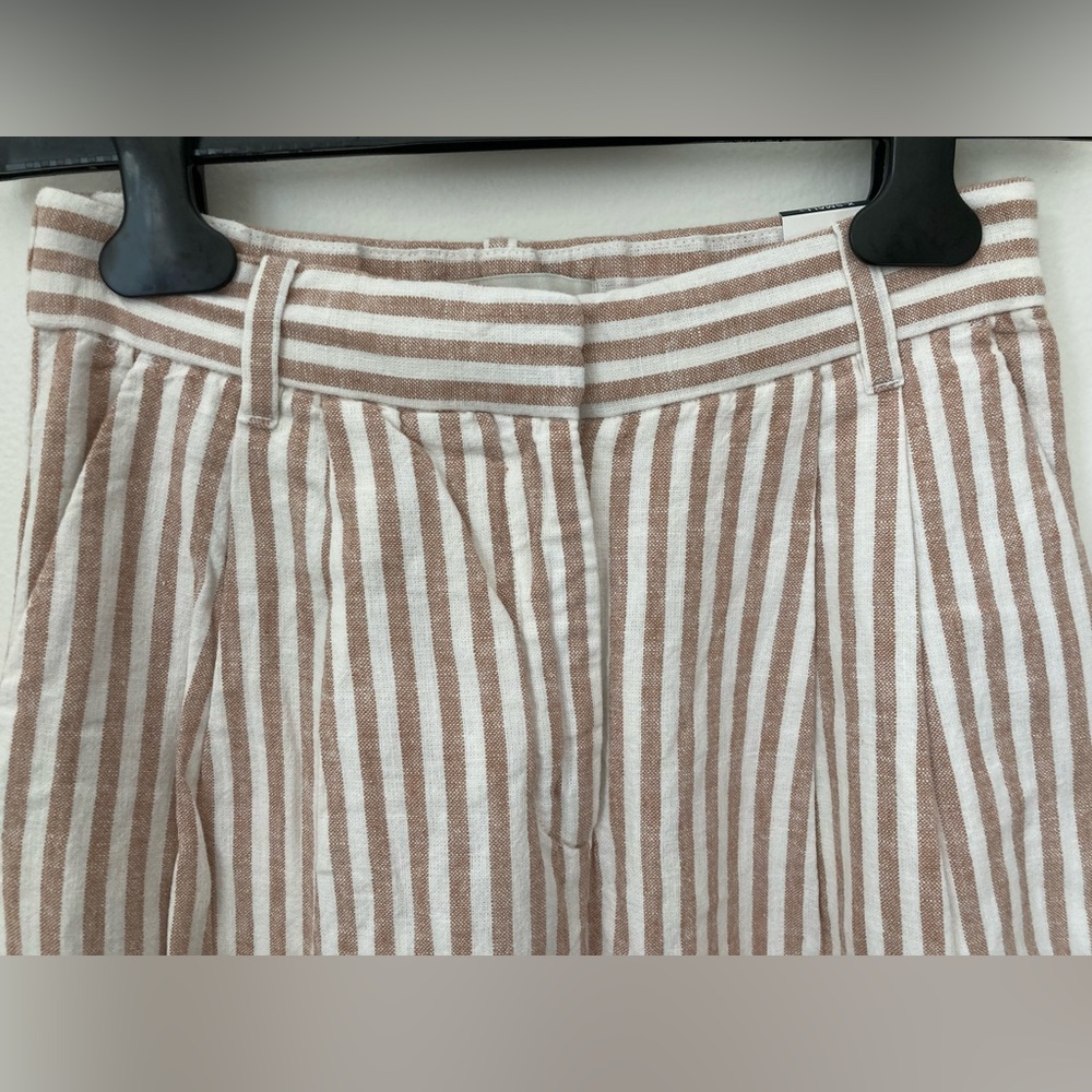 #151. 🆕 NWT, Abercrombie & Fitch, Striped Linen Pants, White/Khaki, (Women) - Picture 4 of 7